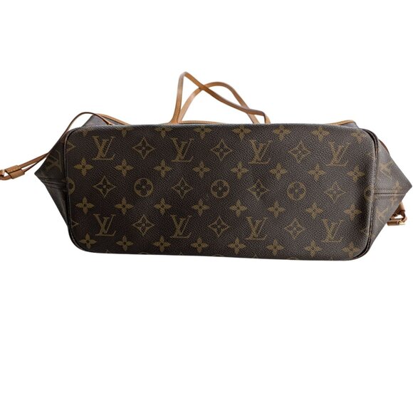 Louis Vuitton Monogram Neverfull MM Tote Bag PLUS Clemence Wallet - Picture 4 of 16